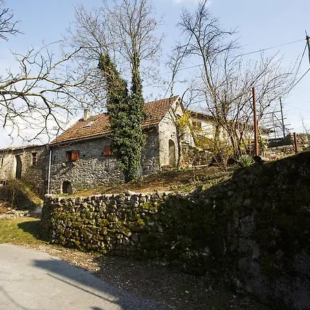 Ferienhaus Atelier Zvoneca